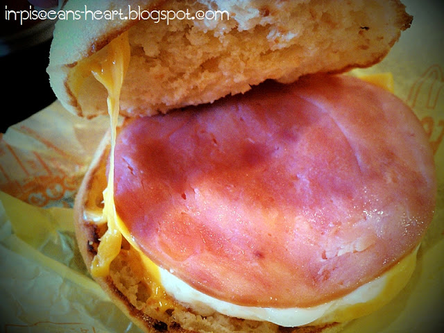 C360 2011 09 13 09 29 23 | McDonald's Chicken Nugget Burger (Breakfast)
