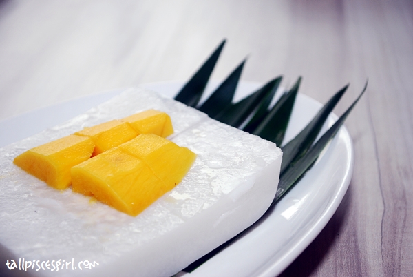 Coconut and Lemongrass Jelly with Sweet Mango (RM 7.00)