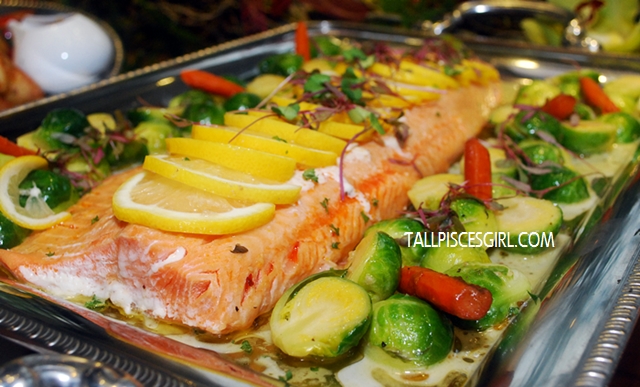 Baked salmon with maple syrup and lemon thyme Baked salmon with maple syrup and lemon thyme