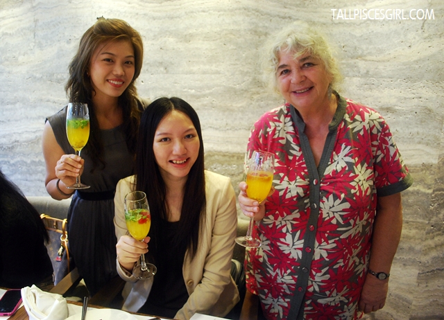 Now, raise up your glasses ladies! MERRY CHRISTMAS! From Kelly, Charmaine and Polly :) Now, raise up your glasses ladies! MERRY CHRISTMAS! From Kelly, Charmaine and Polly :)