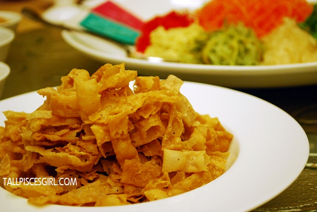 Deep-fried flour crisps, my favorite since young Deep-fried flour crisps, my favorite since young