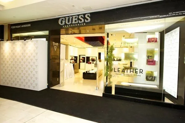 GUESS Luxe Leather Fall/Winter 2013 Collection Launch