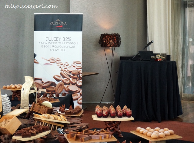 Delectable Desserts Tasting Session with Valrhona and Chef Lou Campagna