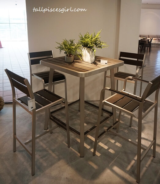 For those who loves practical yet stylish design