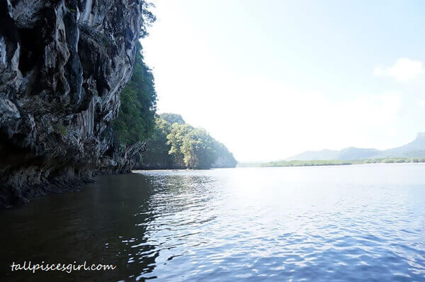 Staying in our kayak to enjoy this view