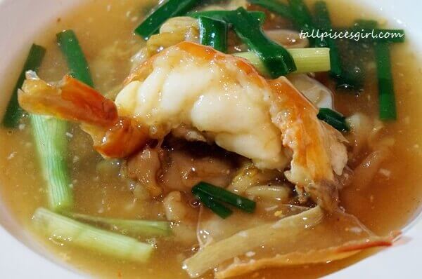 MIGF 2016 Menu @ Dynasty Restaurant: King Prawn with Ginger and Scallion, Flat Noodles