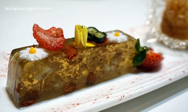 MIGF 2016 Menu @ Dynasty Restaurant: Traditional Alkaline Cake