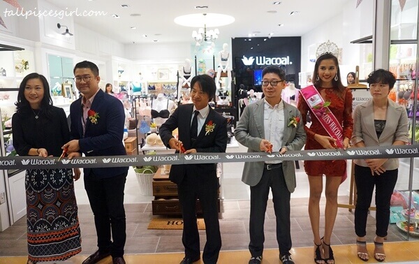 DSC02590 | Wacoal The Store @ Sunway Pyramid Mr. Takashi Watanabe, Executive Director of Wacoal Malaysia officiated the opening ceremony with other invited VIPs