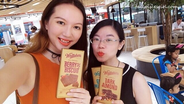 Whittaker's fans (Charmaine Pua and Ivy Kam) in action!