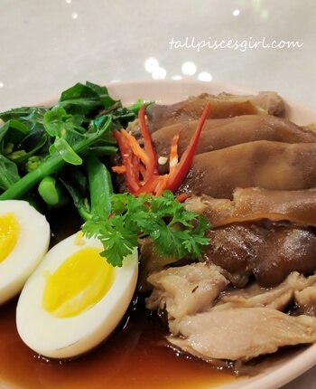 Nguyens Signature Stew Pork Knuckle | Nguyen's Vietnamese Restaurant @ 163 Retail Park, Mont Kiara Nguyen’s Signature Stew Pork Knuckle (Price: RM 26)