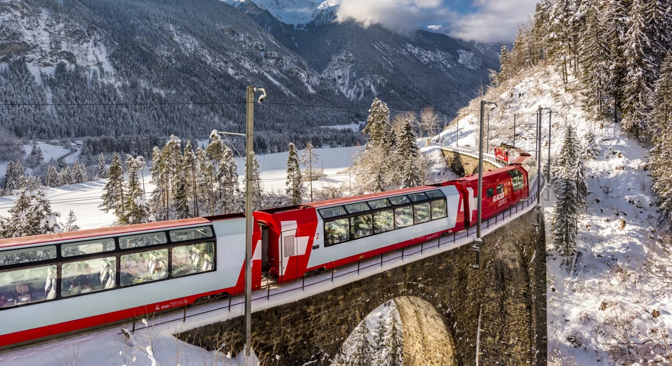 Panoramic Trains in Switzerland - Premium Glacier Express
