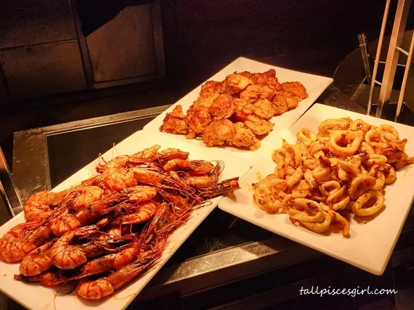 Udang Bakar Sotong Bakar Ayam Percik Bakar | DoubleTree by Hilton Kuala Lumpur Christmas Buffet 2023 Udang Bakar, Sotong Bakar, Ayam Percik Bakar