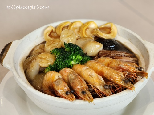 Premium Treasure Pot Poon Choy from Kheng Wah Megah Rise Mall | Megah Rise Mall @ PJ Chinese Restaurant Recommendations for CNY Premium Treasure Pot (Poon Choy) from Kheng Wah, Megah Rise Mall