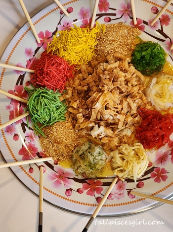 Prosperity Yee Sang | Megah Rise Mall @ PJ Chinese Restaurant Recommendations for CNY Prosperity Yee Sang