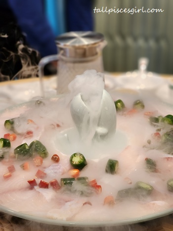 Tilapia fish presented fresh with dry ice | Megah Rise Mall @ PJ Chinese Restaurant Recommendations for CNY Tilapia fish presented fresh with dry ice