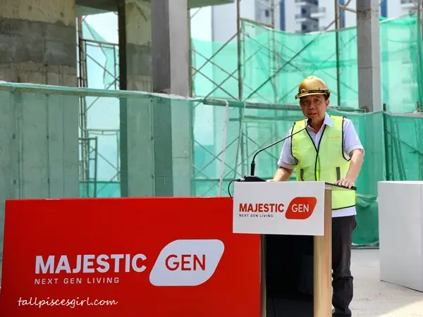 Dato Hoo Kim See CEO of Majestic Gen | Majestic Residence Celebrates Topping-Out Ceremony Joined by Dato' Hoo Kim See, CEO of Majestic Gen, to celebrate the milestone event