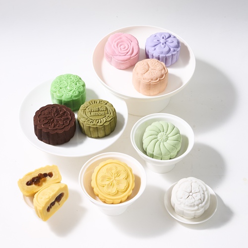 OVERSEA Popular Momoyama and Snow Skin Mooncakes | 海外天 OVERSEA Mooncake 2026: The Moonlight Collection & New Flavours OVERSEA Popular Momoyama and Snow Skin Mooncakes